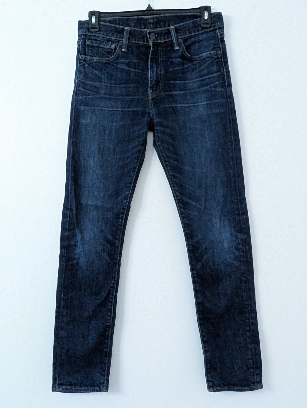 Levi's 508 dark wash 32 x 32